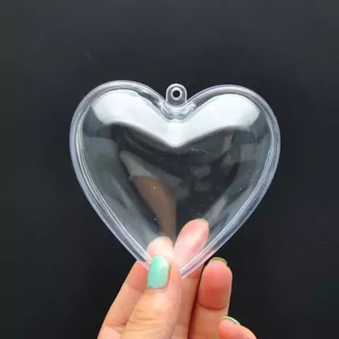 Как очистить пластиковые стулья для лужайки