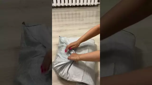 Как надеть подушку без кусков