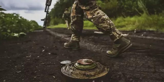 Как очистить линию водораспределителя холодильника