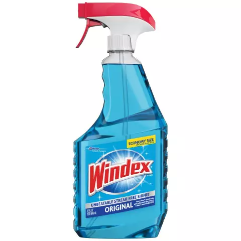 Как использовать Windex для ковровых пятен