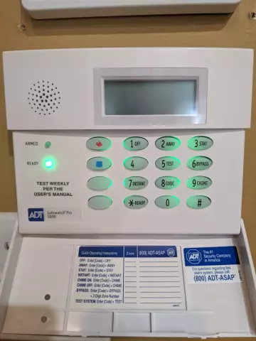 Как изменить батарею в системе безопасности ADT Safewatch Pro 3000?