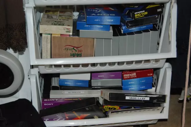 Как пожертвовать VHS-ленты