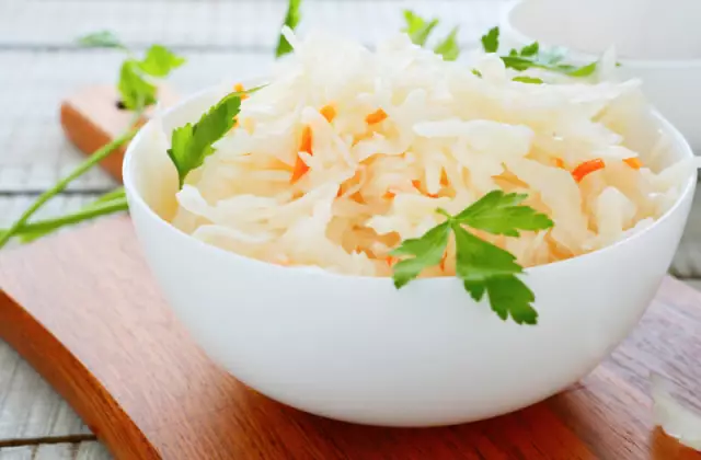 Как исправить скользкую кожаную мебель