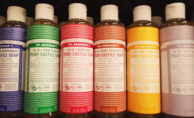 Как использовать Dr. Bronners в качестве инсектицидного мыла