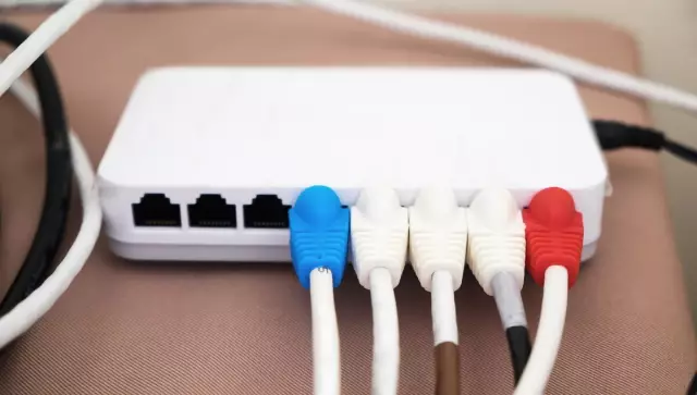 Как подключить 4-полосный коммутатор Leviton