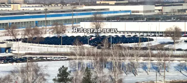 Проблемы с французскими дверными холодильниками