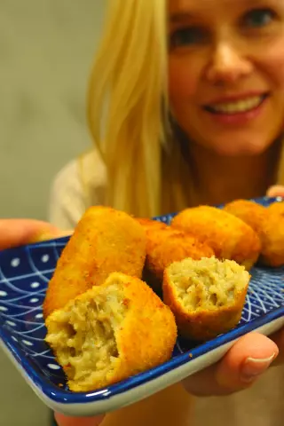 Можете ли вы использовать кукурузные сухари в компосте?