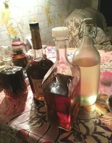 Как превратить обычную кровать в карусель