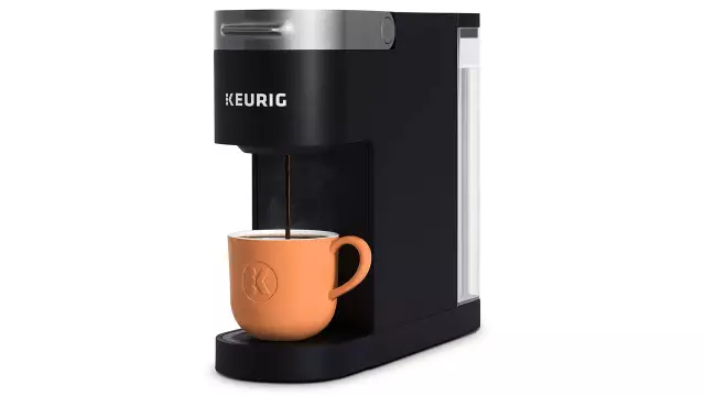 Как слить воду из кофейного горшка Keurig