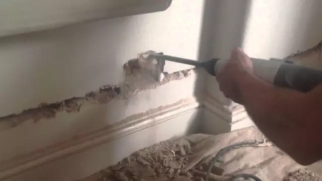 Как установить коммутатор и удобную розетку в одном ящике