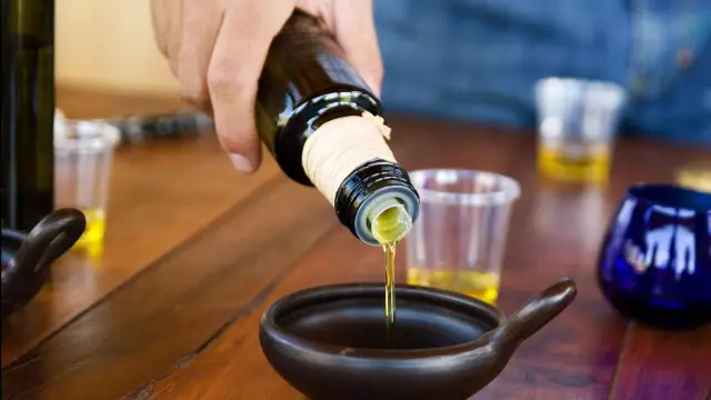 Как убить родинки с касторовым маслом