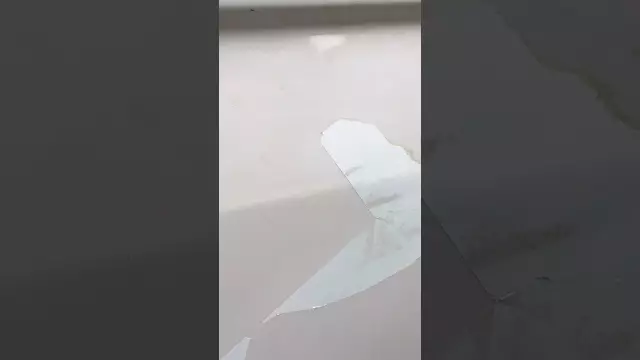Как использовать ацетон для удаления наклеек