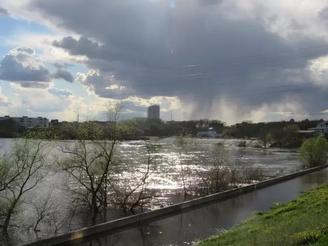 Почва не поглотит воду