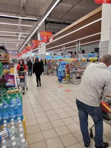 Почему работает только кухонный кран?