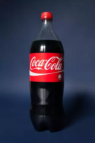 Как очистить Coca-Cola от дерева