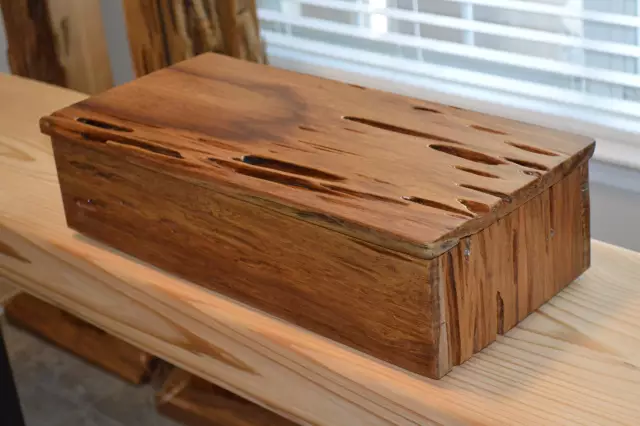 Как очистить и уплотнить Cypress Wood