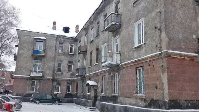 Как снести небольшой мобильный дом