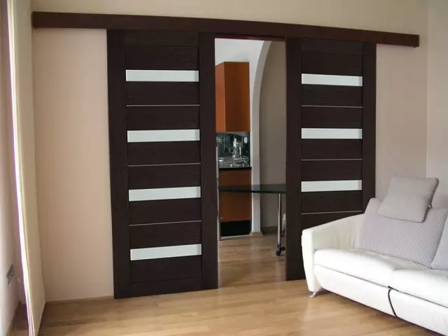 Как установить винты в платы из ПВХ