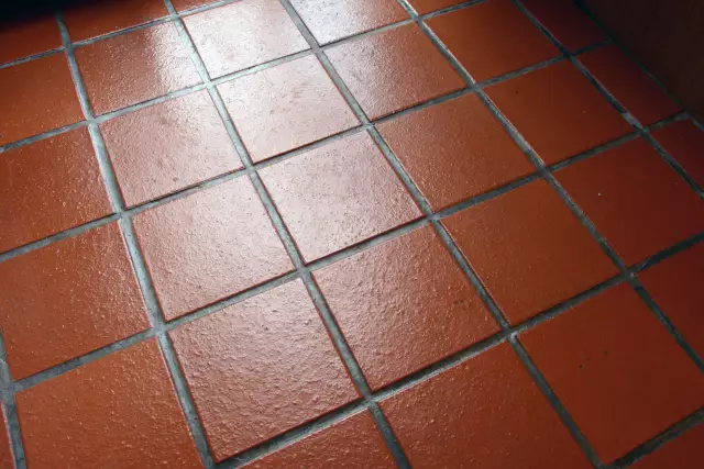 Quarry Tile Vs. Керамическая плитка