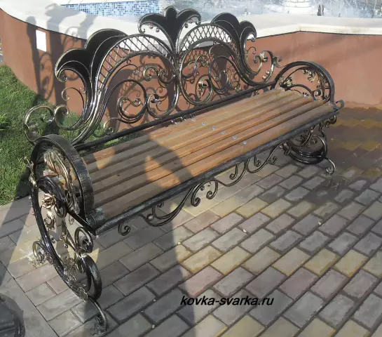 Каковы маленькие шары в нижней части посудомоечной машины?