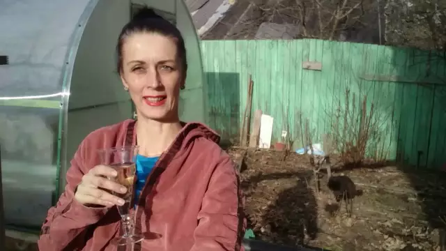 Как нагревать теплицу во время зимы с водой