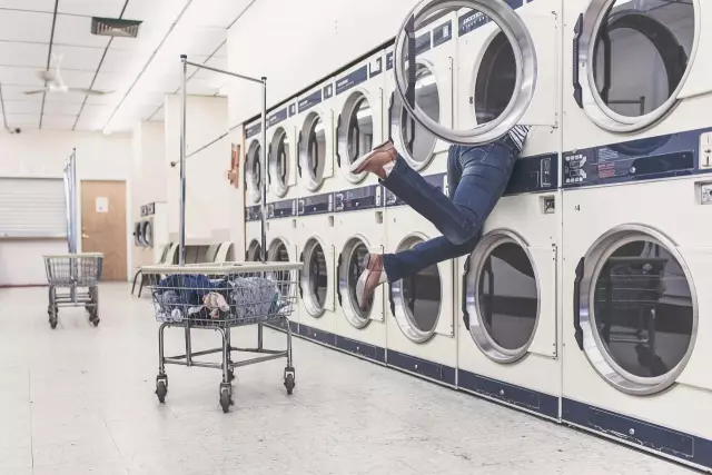 Как удалить сливной насос из стиральной машины Whirlpool