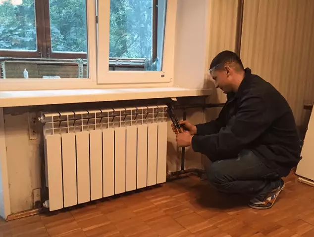 Как заменить батарею Dyson