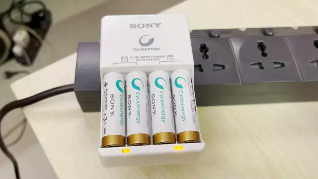 Инструкции для зарядного устройства Sony Cycle Energy
