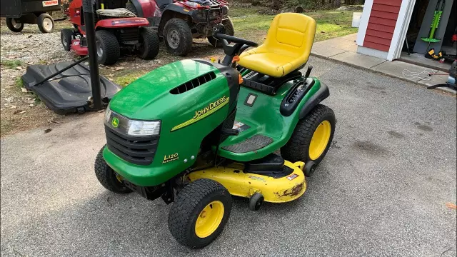 Лезвия John Deere L120 не будут задействованы