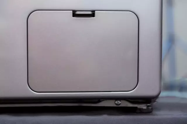 Как очистить сливной фильтр насоса на майтагской насосной машине Neptune Front Load Washer
