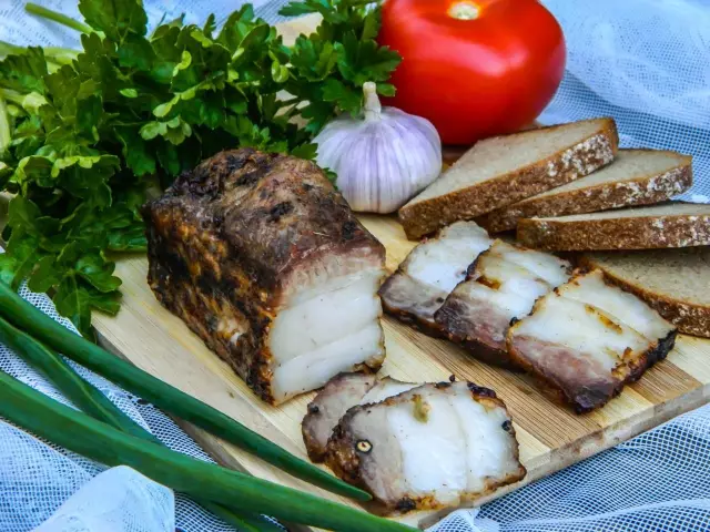 Как разместить стойки в духовке