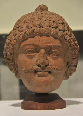 Как защитить горшки Terra Cotta для наружного применения