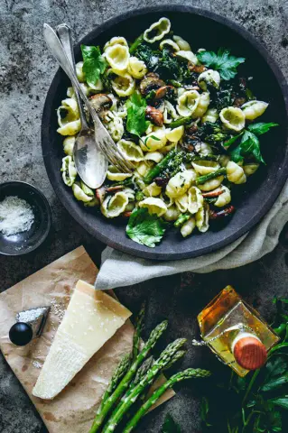 Вкуснейшая трехцветная паста: paccheri alla sorrentina